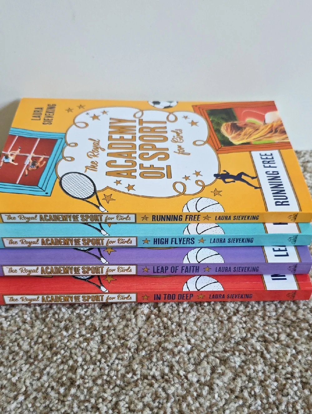 The Royal Academy of Sport for Girls (4-Book Set) Run, Horse, Gymnastics, Swim,